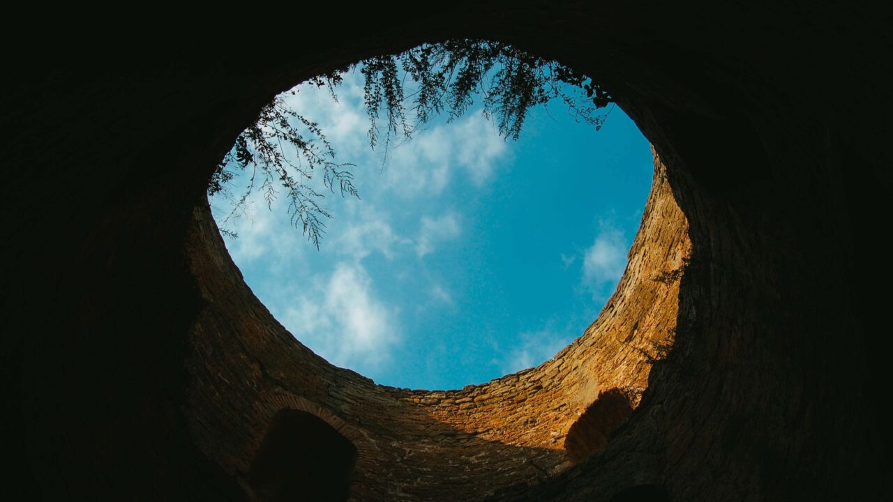 hole