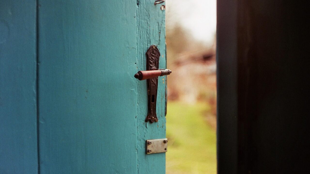 open_door