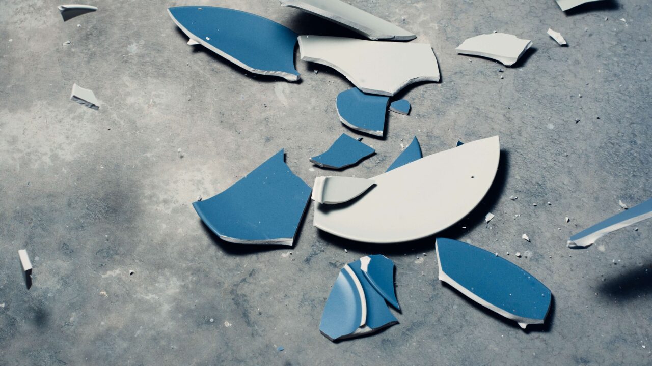 broken001