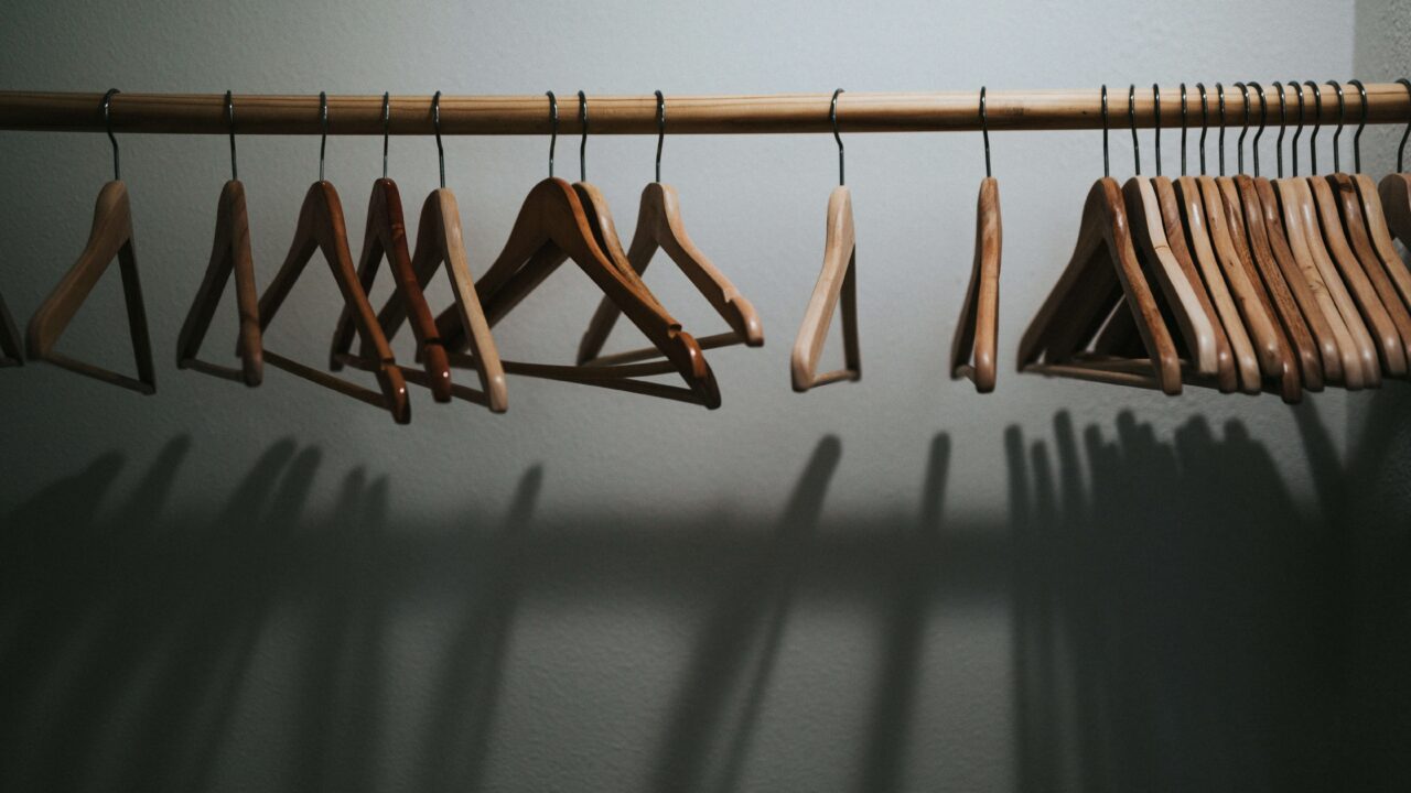 clothes_nothing